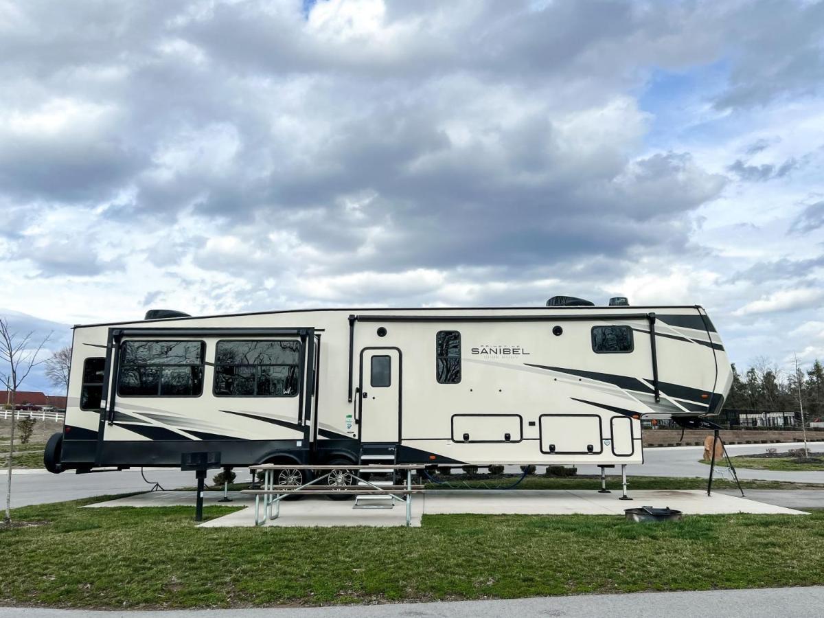 Pigeon Forge Landing Rv Resort Exterior photo